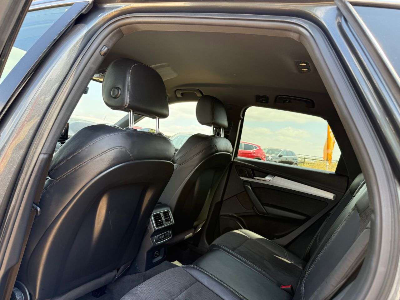 2018 AUDI Q5 2018 AUDI Q5