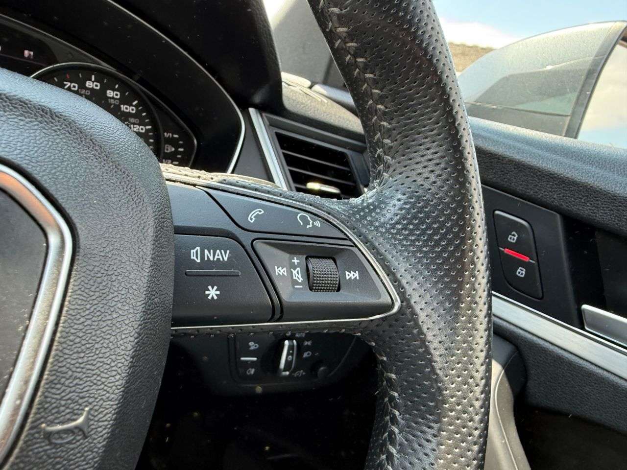 2018 AUDI Q5 2018 AUDI Q5