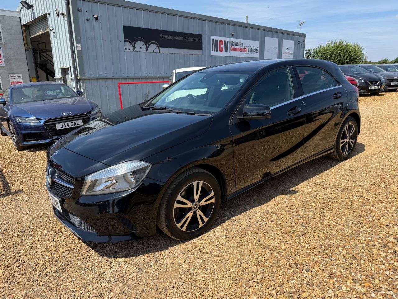 A 2016 MERCEDES-BENZ A-CLASS 1.6 A180 SE Hatchback 5dr Petrol 7G-DCT Euro 6 (s/s) (122 ps) A 2016 MERCEDES-BENZ A-CLASS 1.6 A180 SE Hatchback 5dr Petrol 7G-DCT Euro 6 (s/s) (122 ps)