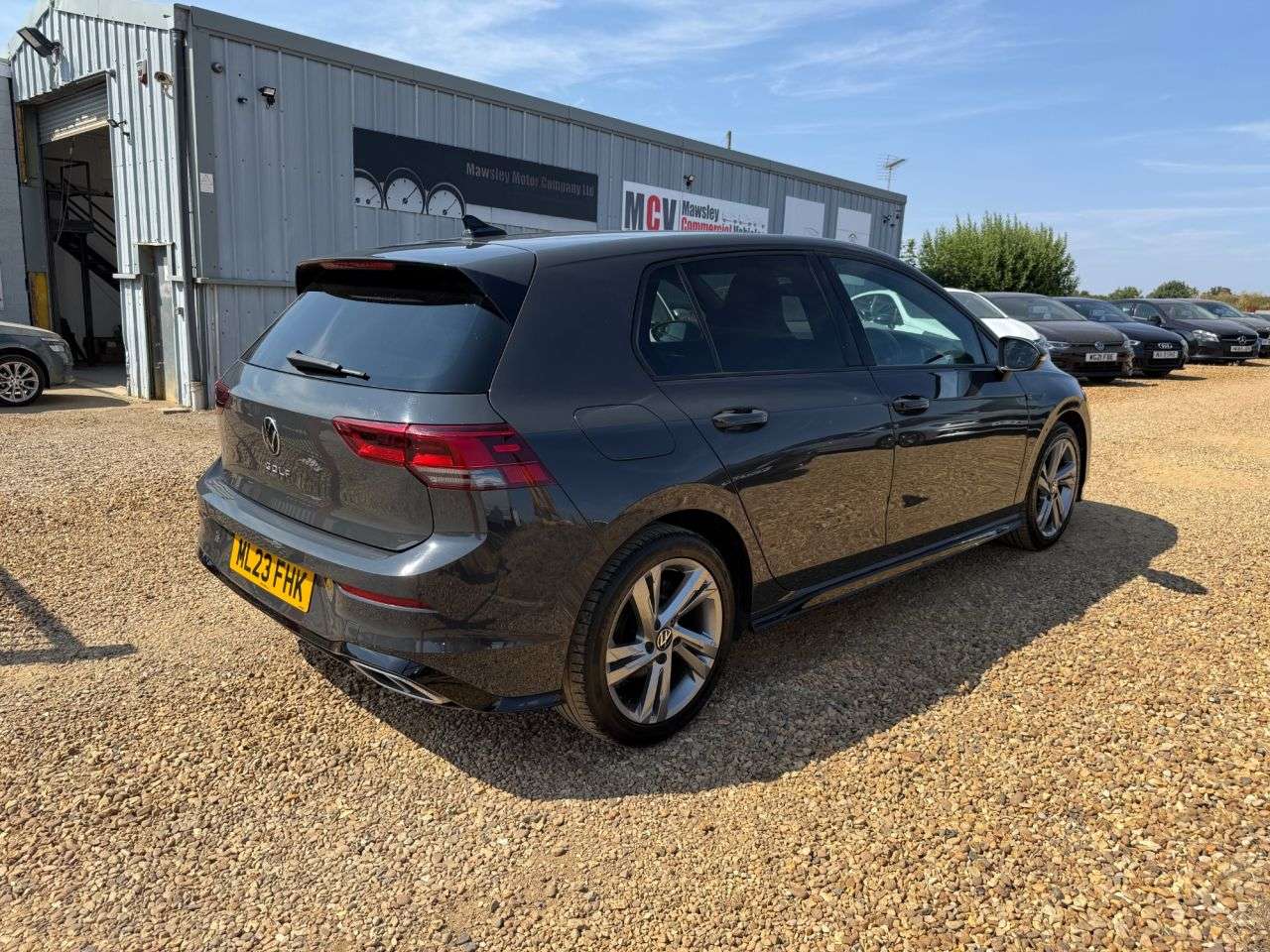 A 2023 VOLKSWAGEN GOLF 1.5 TSI R-Line Hatchback 5dr Petrol Manual Euro 6 (s/s) (130 ps) A 2023 VOLKSWAGEN GOLF 1.5 TSI R-Line Hatchback 5dr Petrol Manual Euro 6 (s/s) (130 ps)