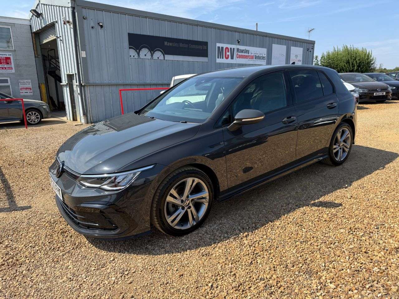 A 2023 VOLKSWAGEN GOLF 1.5 TSI R-Line Hatchback 5dr Petrol Manual Euro 6 (s/s) (130 ps) A 2023 VOLKSWAGEN GOLF 1.5 TSI R-Line Hatchback 5dr Petrol Manual Euro 6 (s/s) (130 ps)