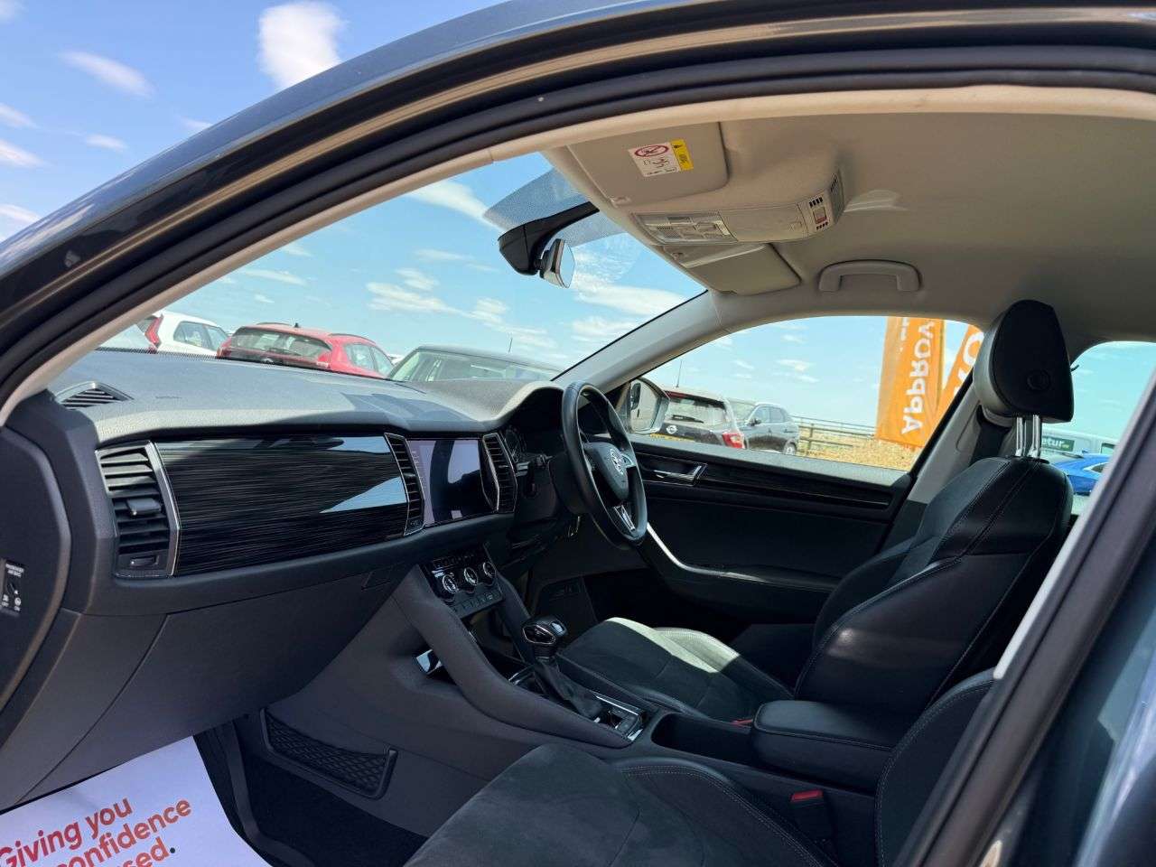 A 2019 SKODA KODIAQ 2.0 TDI SE L SUV 5dr Diesel DSG Euro 6 (s/s) (7 Seat) (150 ps) A 2019 SKODA KODIAQ 2.0 TDI SE L SUV 5dr Diesel DSG Euro 6 (s/s) (7 Seat) (150 ps)