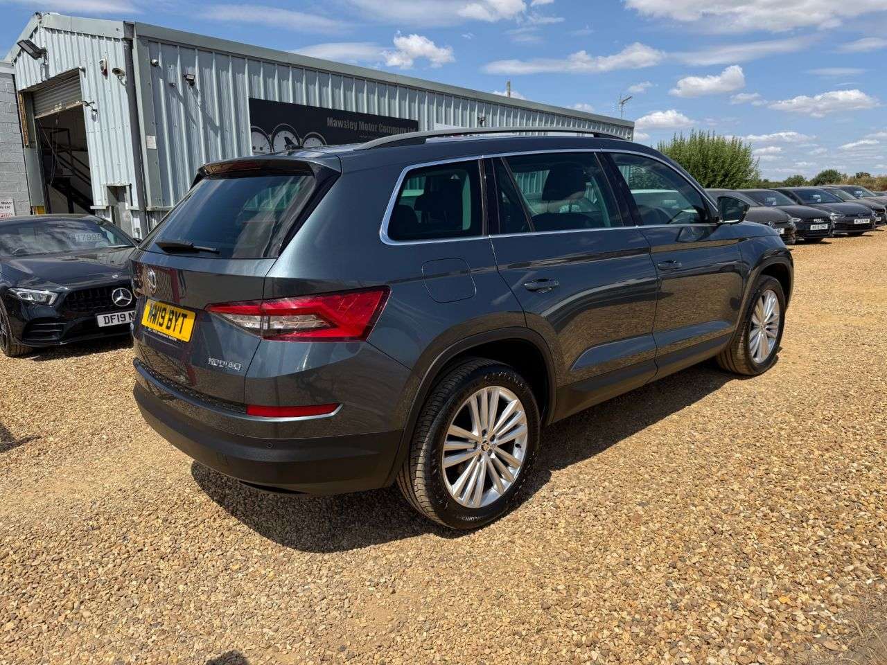 A 2019 SKODA KODIAQ 2.0 TDI SE L SUV 5dr Diesel DSG Euro 6 (s/s) (7 Seat) (150 ps) A 2019 SKODA KODIAQ 2.0 TDI SE L SUV 5dr Diesel DSG Euro 6 (s/s) (7 Seat) (150 ps)