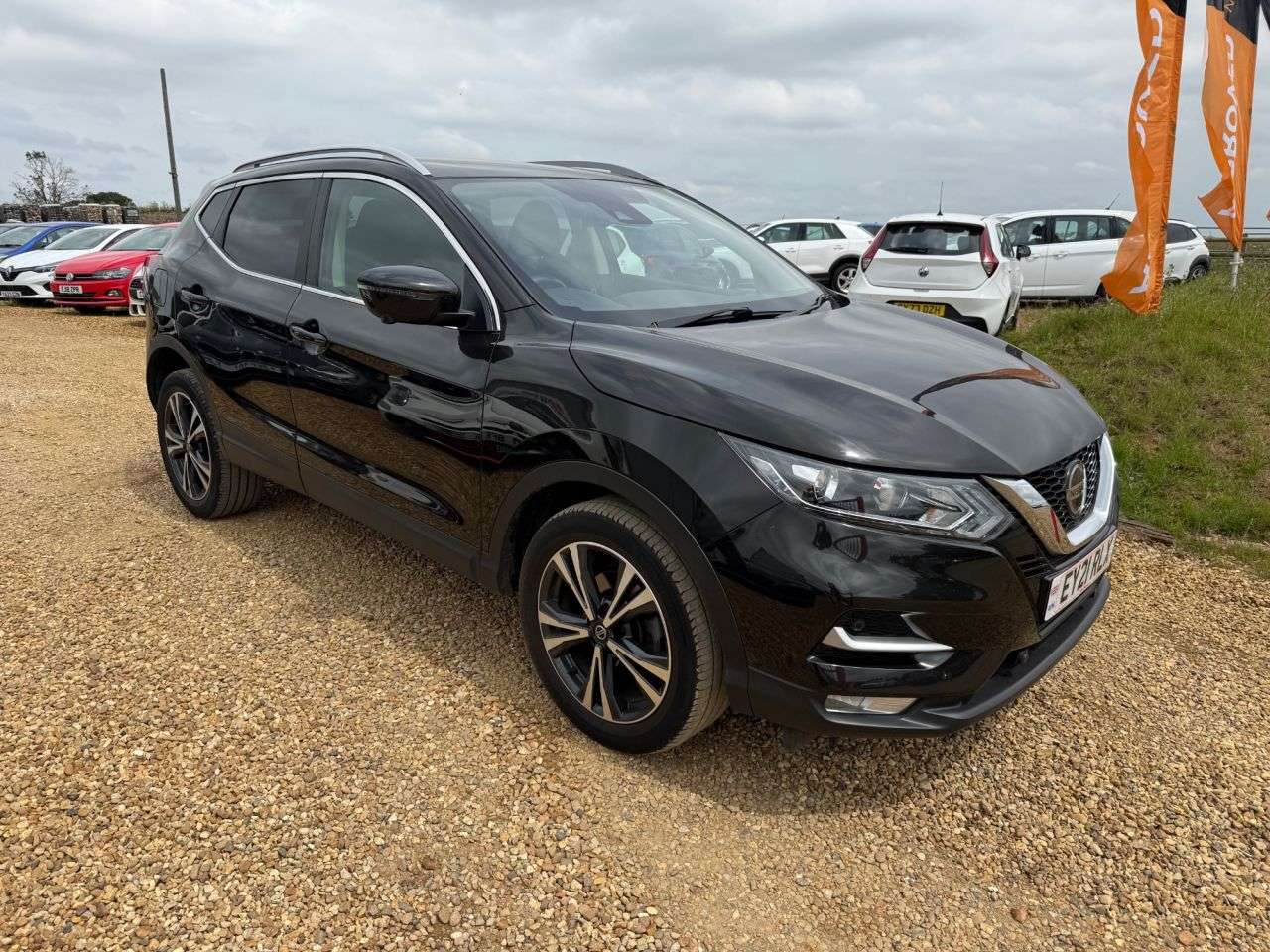 A 2021 NISSAN QASHQAI 1.3 DIG-T N-Connecta SUV 5dr Petrol Manual Euro 6 (s/s) (140 ps) A 2021 NISSAN QASHQAI 1.3 DIG-T N-Connecta SUV 5dr Petrol Manual Euro 6 (s/s) (140 ps)