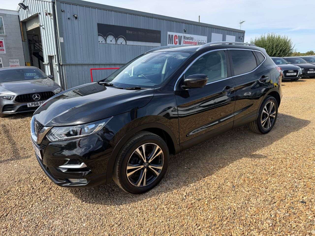 A 2021 NISSAN QASHQAI 1.3 DIG-T N-Connecta SUV 5dr Petrol Manual Euro 6 (s/s) (140 ps) A 2021 NISSAN QASHQAI 1.3 DIG-T N-Connecta SUV 5dr Petrol Manual Euro 6 (s/s) (140 ps)