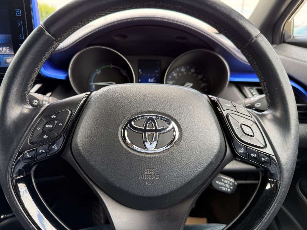 2018 TOYOTA C-HR 2018 TOYOTA C-HR