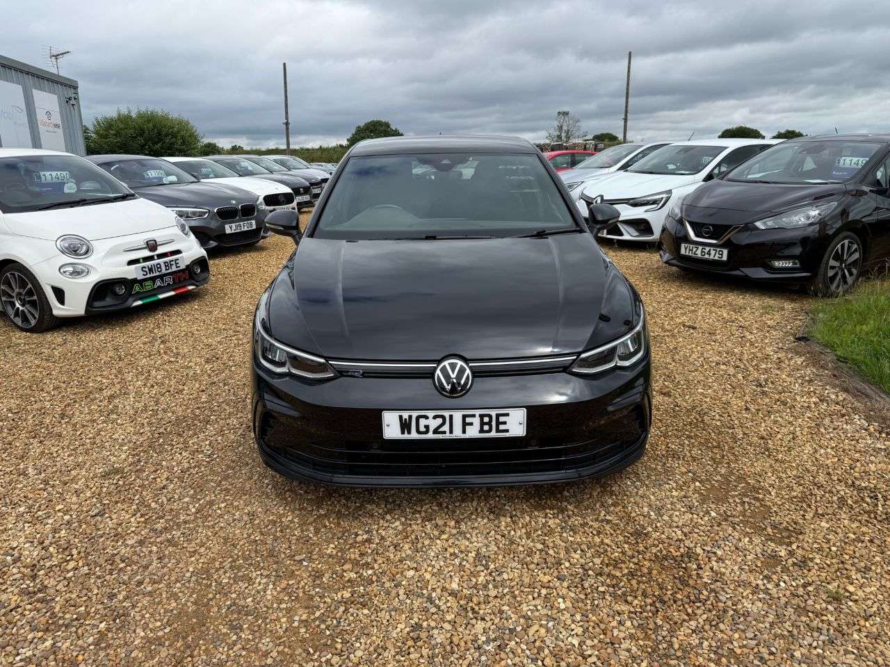 A 2021 VOLKSWAGEN GOLF 1.5 TSI R-Line Hatchback 5dr Petrol Manual Euro 6 (s/s) (150 ps) A 2021 VOLKSWAGEN GOLF 1.5 TSI R-Line Hatchback 5dr Petrol Manual Euro 6 (s/s) (150 ps)