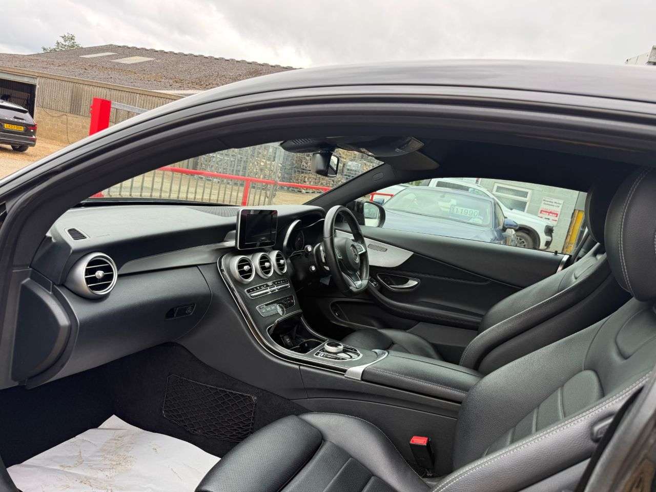 A 2018 MERCEDES C CLASS C 220 D AMG LINE A 2018 MERCEDES C CLASS C 220 D AMG LINE