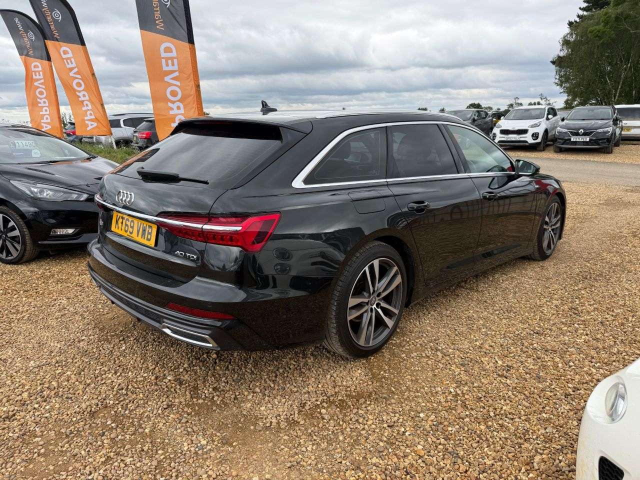 A 2020 AUDI A6 AVANT 2.0 TDI 40 S line Estate 5dr Diesel S Tronic Euro 6 (s/s) (204 ps) A 2020 AUDI A6 AVANT 2.0 TDI 40 S line Estate 5dr Diesel S Tronic Euro 6 (s/s) (204 ps)