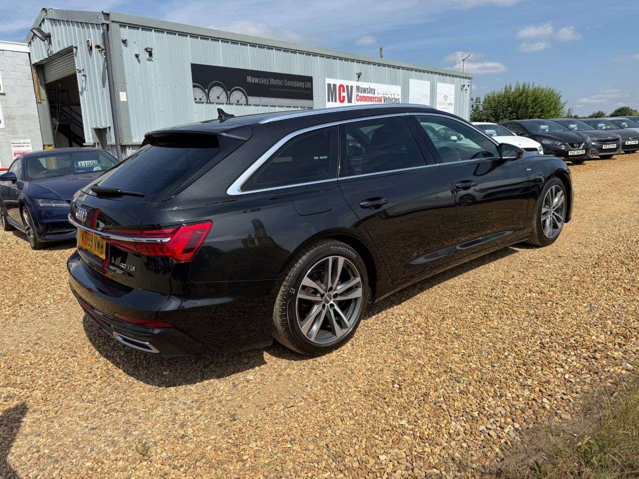 A 2020 AUDI A6 AVANT 2.0 TDI 40 S line Estate 5dr Diesel S Tronic Euro 6 (s/s) (204 ps) A 2020 AUDI A6 AVANT 2.0 TDI 40 S line Estate 5dr Diesel S Tronic Euro 6 (s/s) (204 ps)
