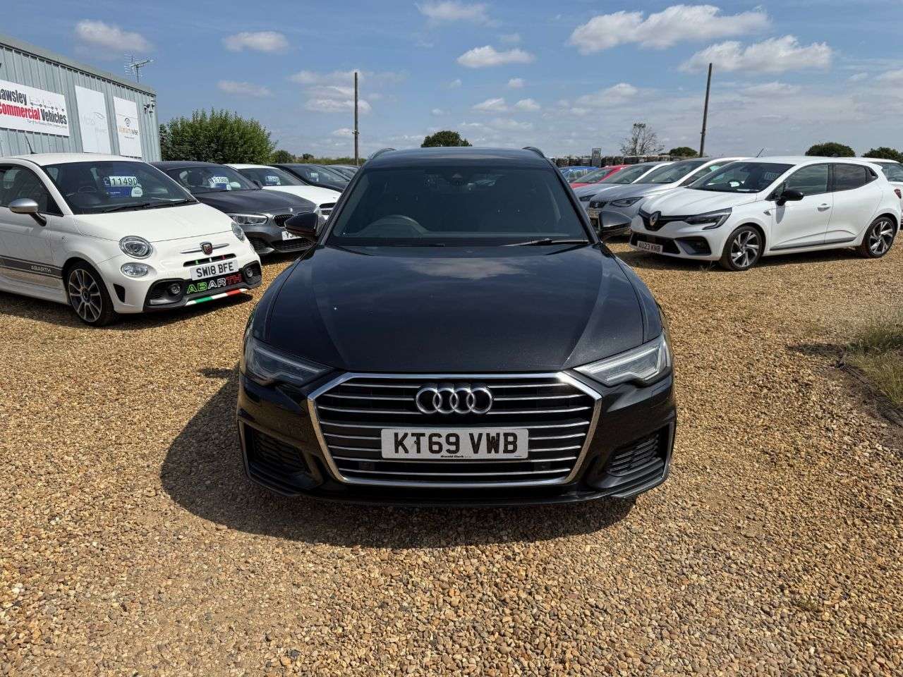 A 2020 AUDI A6 AVANT 2.0 TDI 40 S line Estate 5dr Diesel S Tronic Euro 6 (s/s) (204 ps) A 2020 AUDI A6 AVANT 2.0 TDI 40 S line Estate 5dr Diesel S Tronic Euro 6 (s/s) (204 ps)