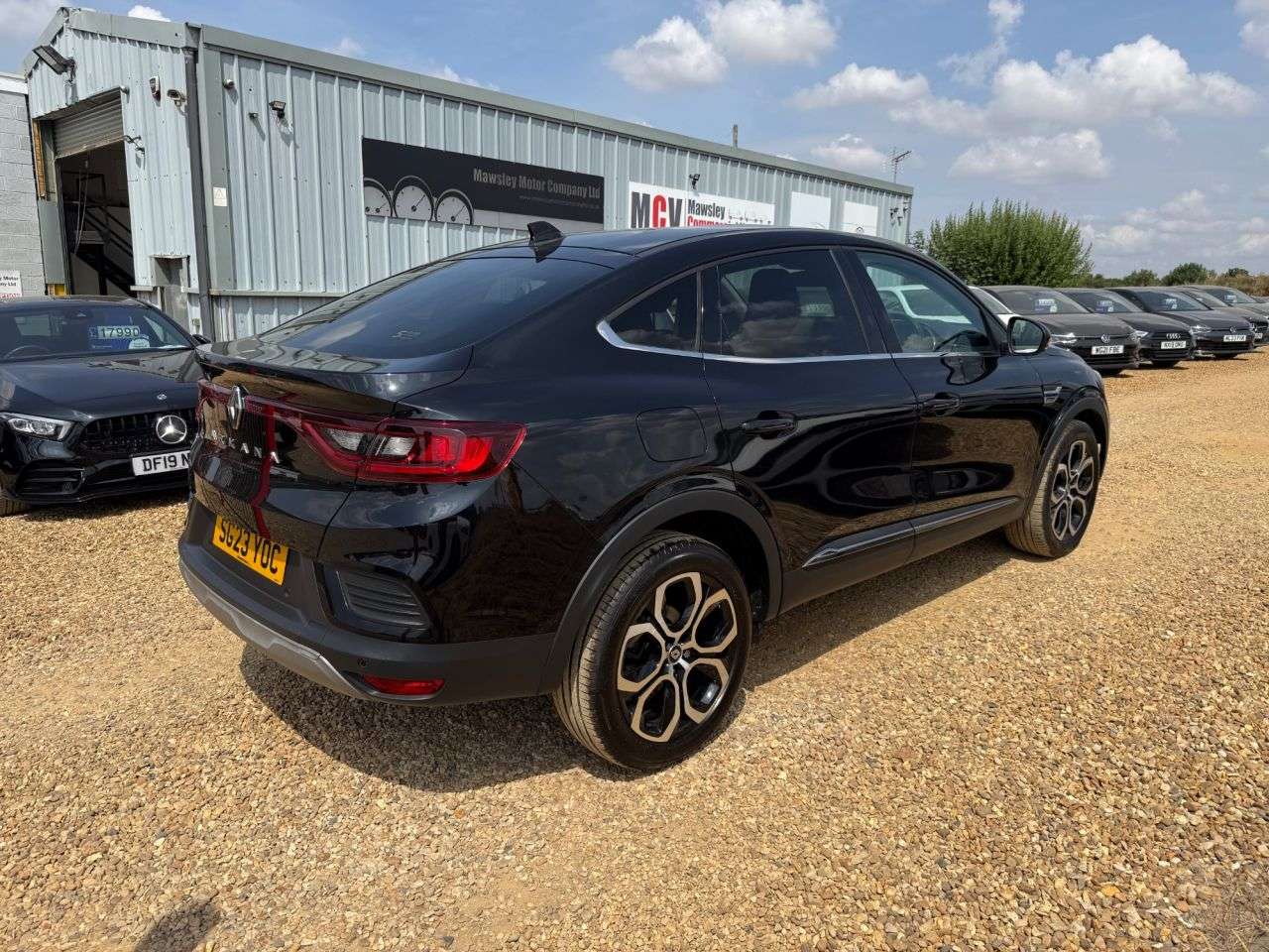 A 2023 RENAULT ARKANA 1.3 MHEV techno SUV 5dr Petrol EDC 2WD Euro 6 (s/s) (140 ps) A 2023 RENAULT ARKANA 1.3 MHEV techno SUV 5dr Petrol EDC 2WD Euro 6 (s/s) (140 ps)