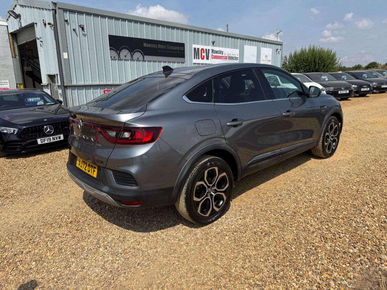A 2022 RENAULT ARKANA 1.6 E-TECH techno SUV 5dr Petrol Hybrid Auto 2WD Euro 6 (s/s) (145 ps) A 2022 RENAULT ARKANA 1.6 E-TECH techno SUV 5dr Petrol Hybrid Auto 2WD Euro 6 (s/s) (145 ps)