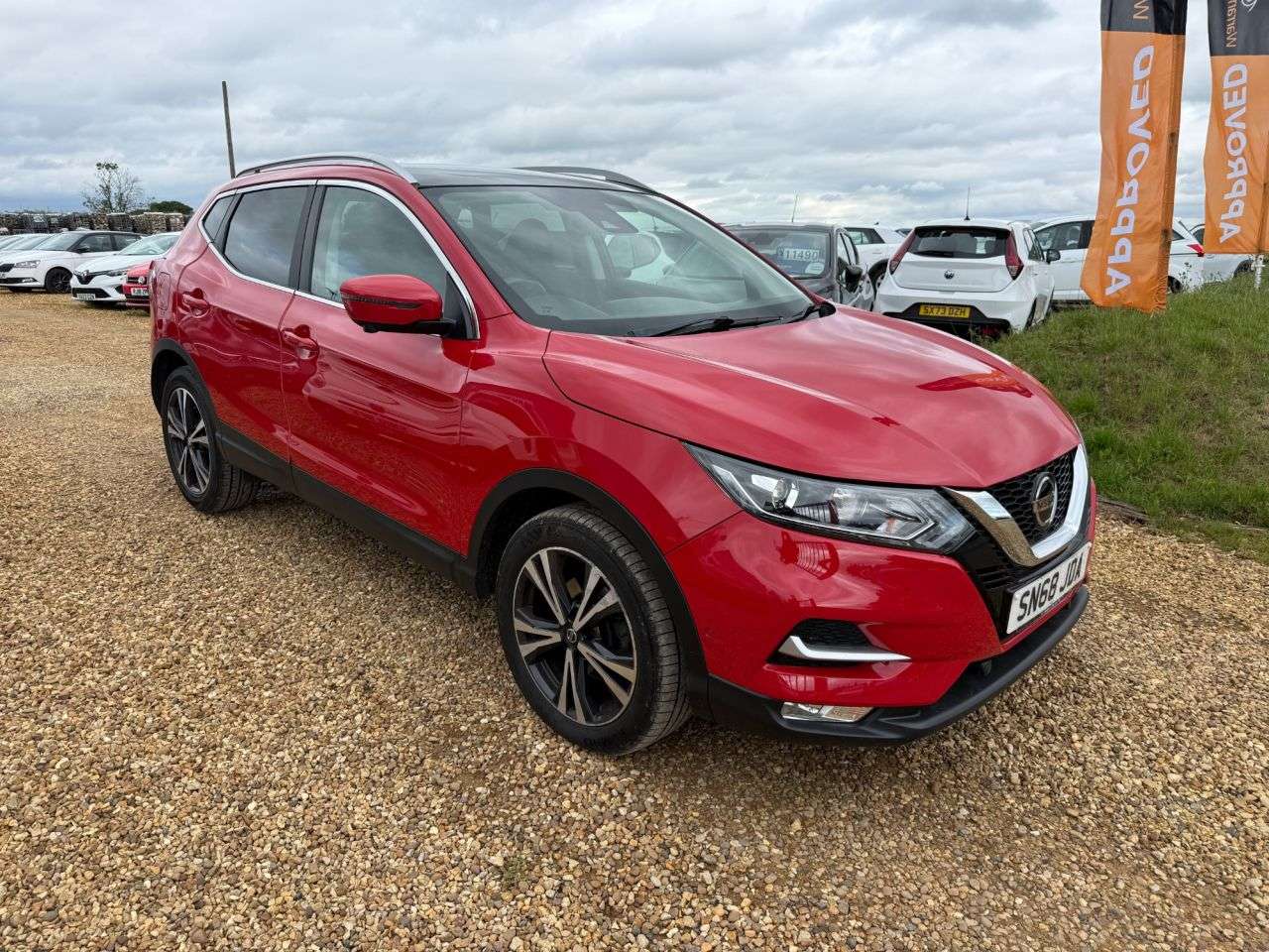 A 2019 NISSAN QASHQAI 1.3 DIG-T N-Connecta SUV 5dr Petrol Manual Euro 6 (s/s) (140 ps) A 2019 NISSAN QASHQAI 1.3 DIG-T N-Connecta SUV 5dr Petrol Manual Euro 6 (s/s) (140 ps)