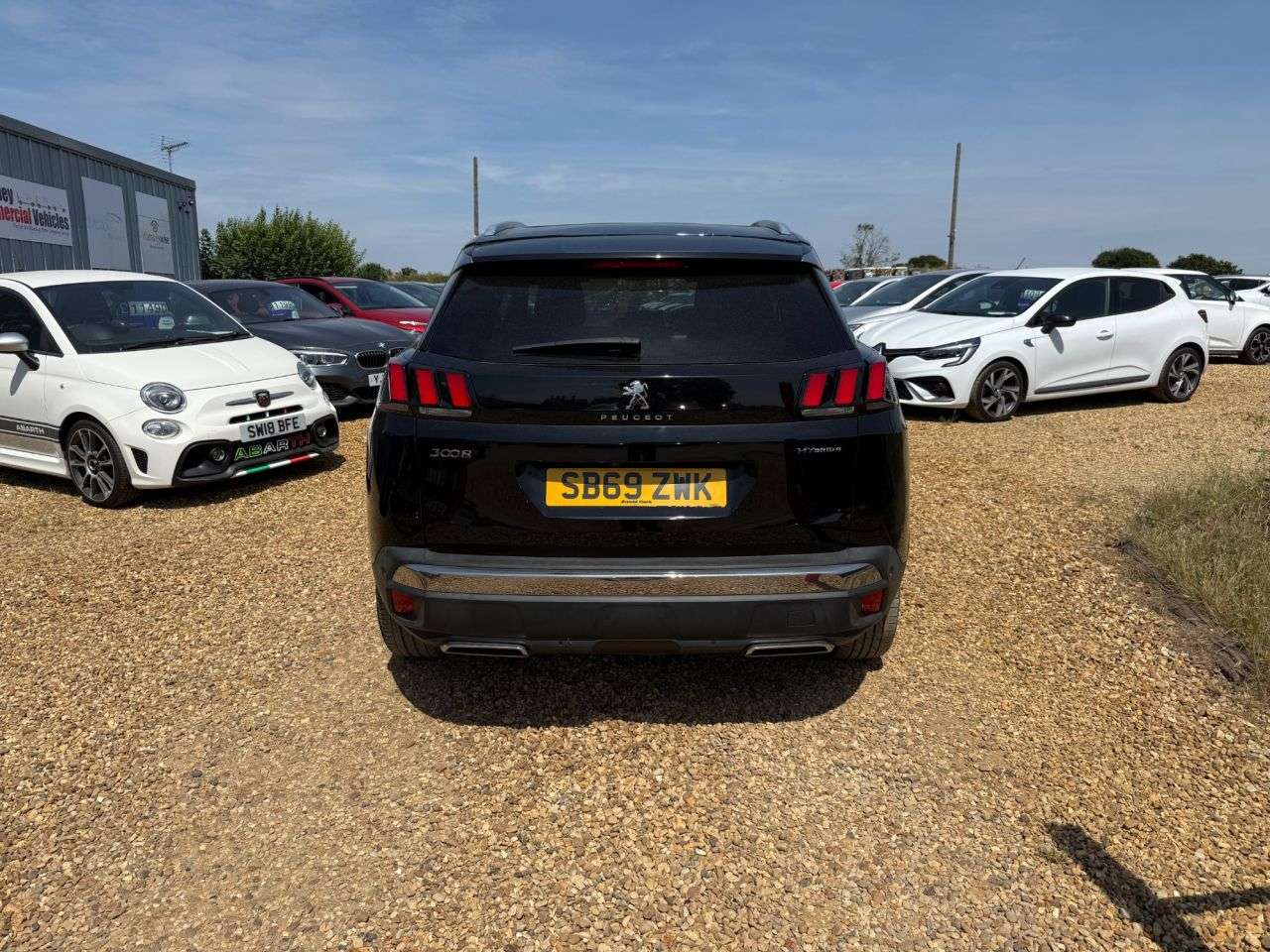 2020 PEUGEOT 3008 2020 PEUGEOT 3008