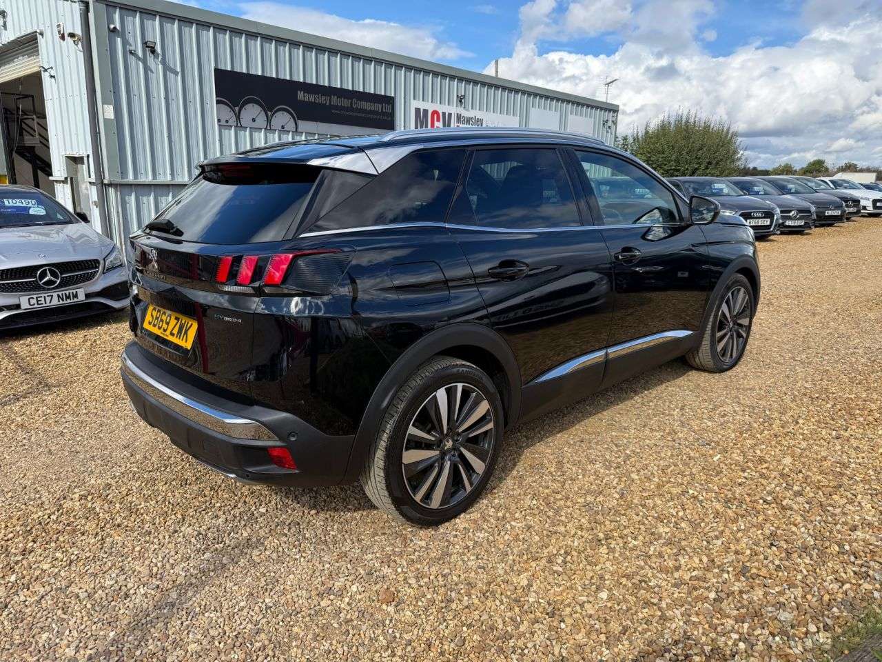 A 2020 PEUGEOT 3008 1.6 13.2kWh GT SUV 5dr Petrol Plug-in Hybrid e-EAT 4WD Euro 6 (s/s) (300 ps A 2020 PEUGEOT 3008 1.6 13.2kWh GT SUV 5dr Petrol Plug-in Hybrid e-EAT 4WD Euro 6 (s/s) (300 ps