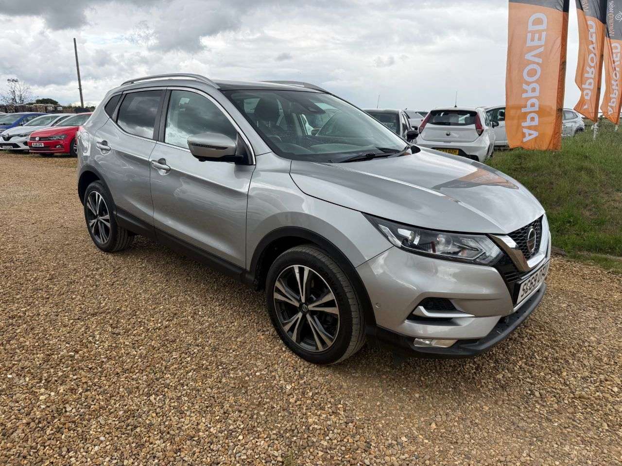 A 2019 NISSAN QASHQAI 1.5 dCi N-Connecta SUV 5dr Diesel Manual Euro 6 (s/s) (115 ps) A 2019 NISSAN QASHQAI 1.5 dCi N-Connecta SUV 5dr Diesel Manual Euro 6 (s/s) (115 ps)