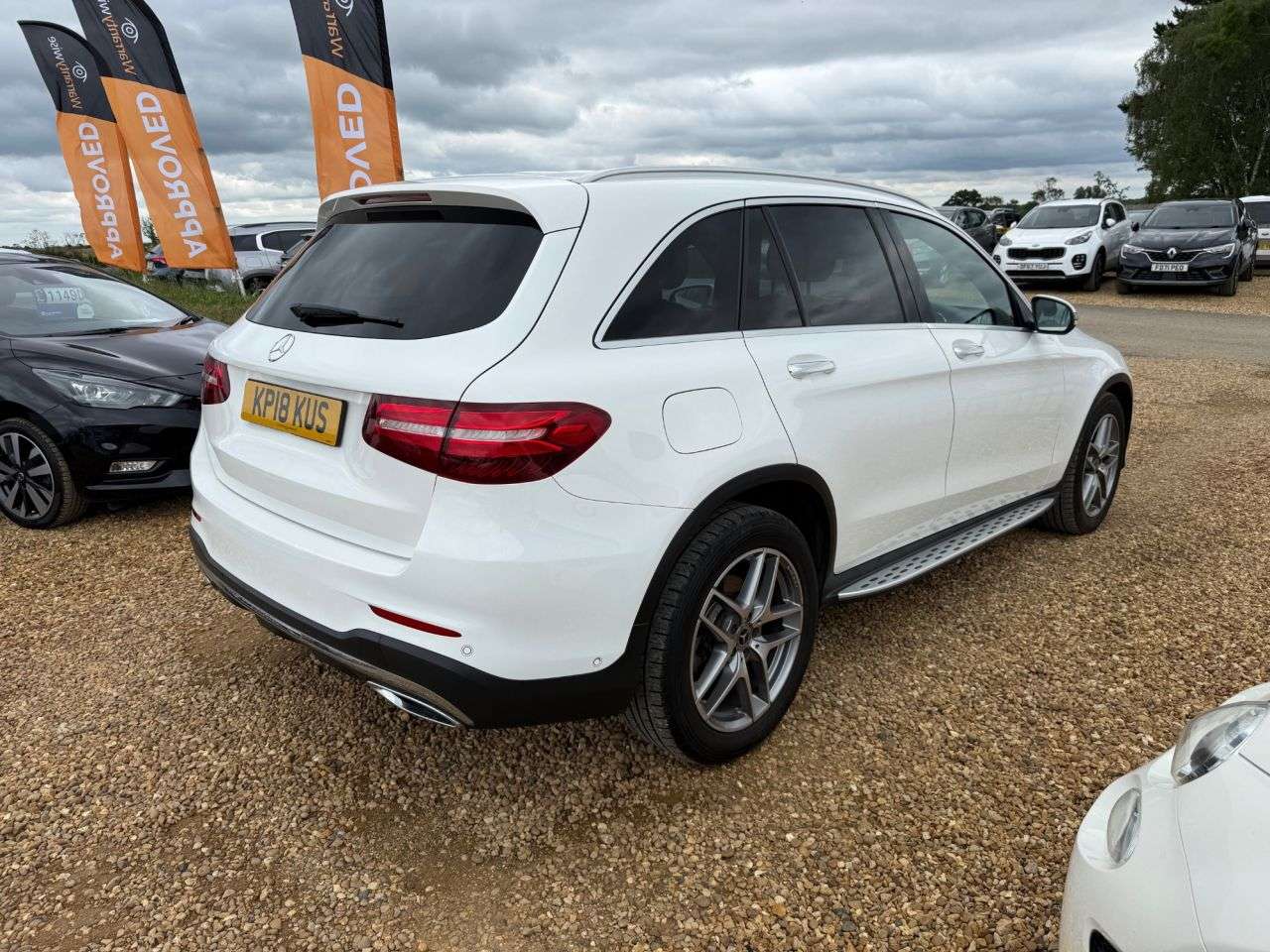 A 2018 MERCEDES-BENZ GLC 2.1 GLC220d AMG Line (Premium) SUV 5dr Diesel G-Tronic 4MATIC Euro 6 (s/s) A 2018 MERCEDES-BENZ GLC 2.1 GLC220d AMG Line (Premium) SUV 5dr Diesel G-Tronic 4MATIC Euro 6 (s/s)