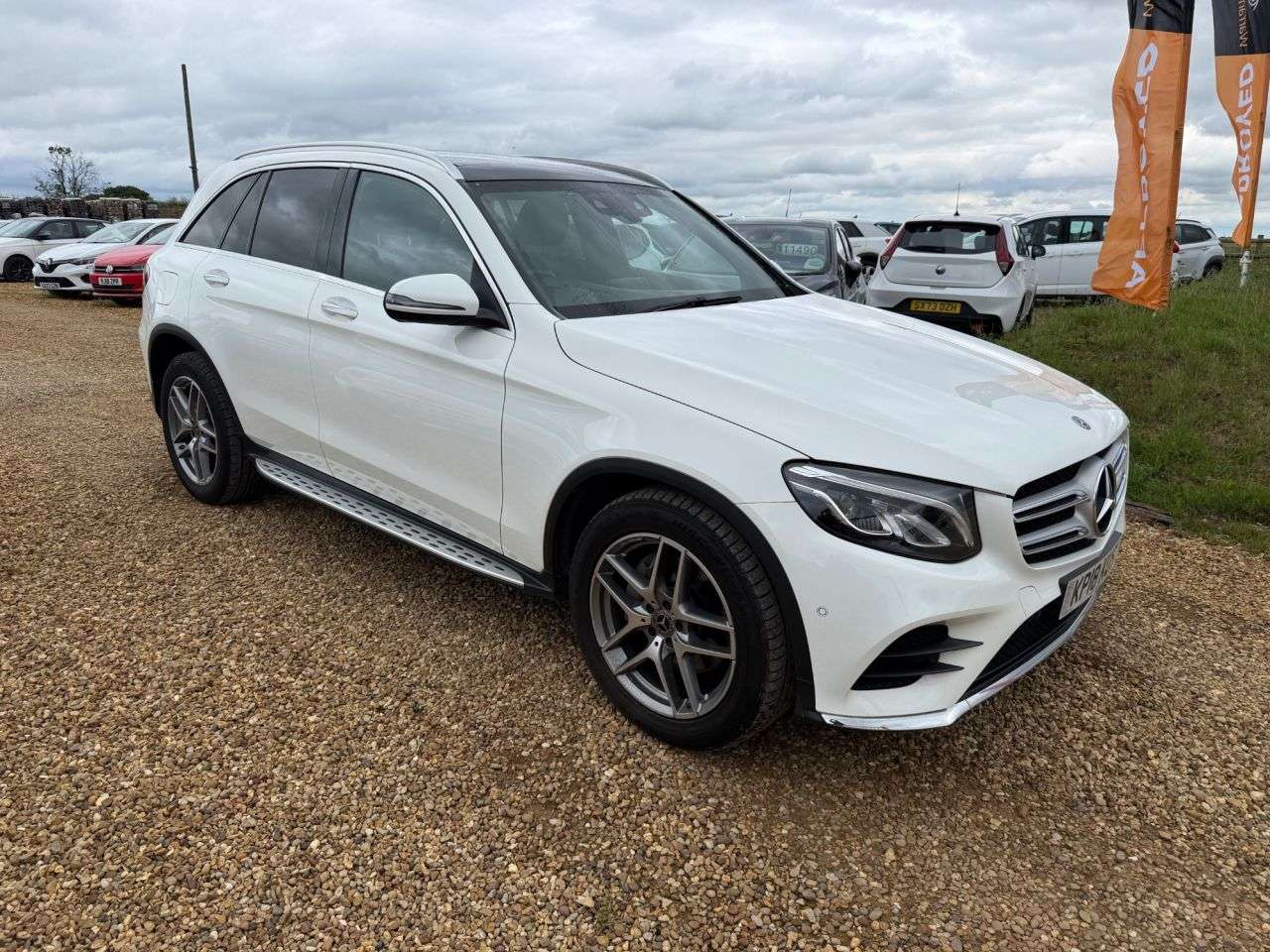 A 2018 MERCEDES-BENZ GLC 2.1 GLC220d AMG Line (Premium) SUV 5dr Diesel G-Tronic 4MATIC Euro 6 (s/s) A 2018 MERCEDES-BENZ GLC 2.1 GLC220d AMG Line (Premium) SUV 5dr Diesel G-Tronic 4MATIC Euro 6 (s/s)