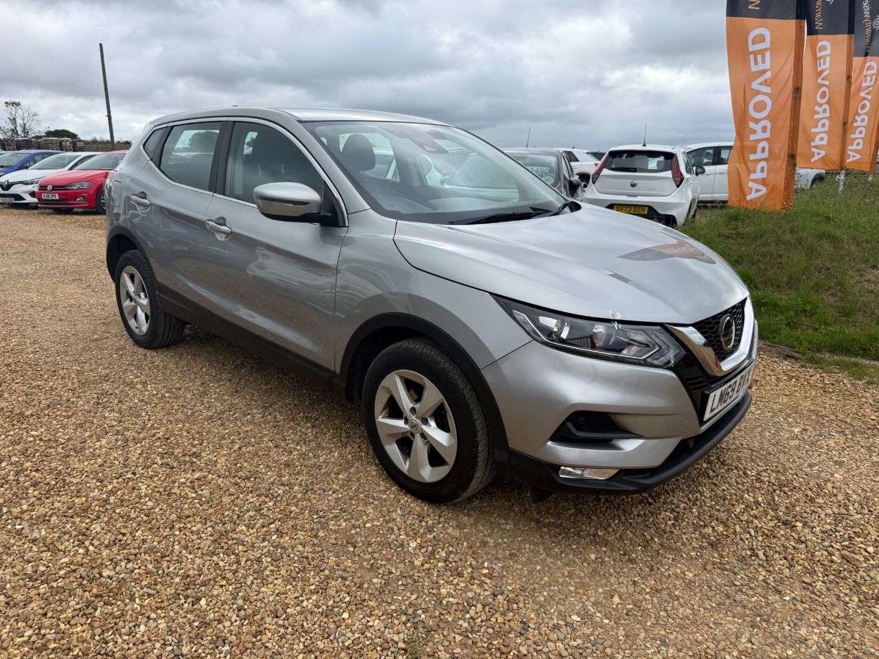 A 2019 NISSAN QASHQAI 1.3 DIG-T Acenta Premium SUV 5dr Petrol Manual Euro 6 (s/s) (140 ps) A 2019 NISSAN QASHQAI 1.3 DIG-T Acenta Premium SUV 5dr Petrol Manual Euro 6 (s/s) (140 ps)