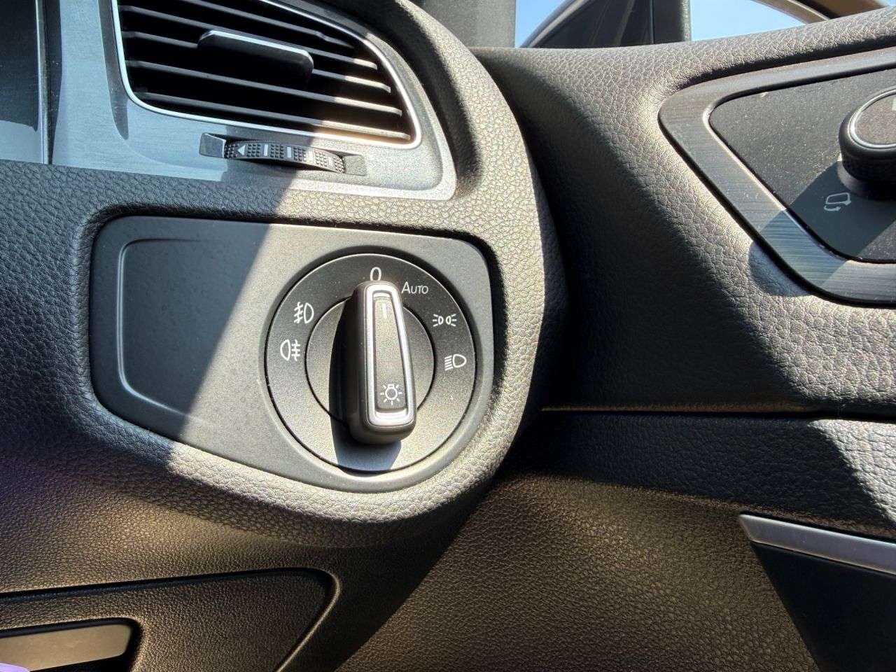 2019 VOLKSWAGEN GOLF 2019 VOLKSWAGEN GOLF