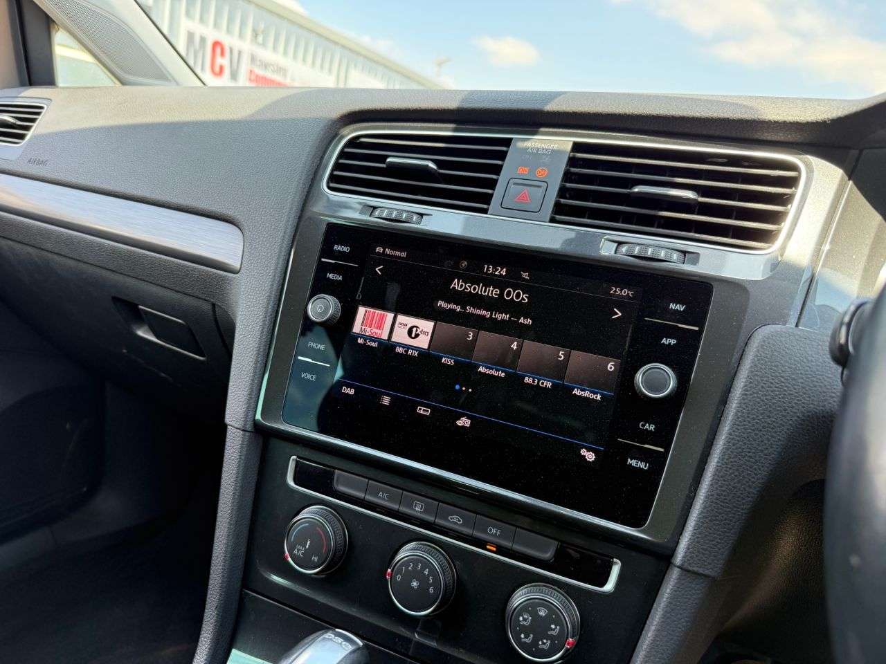 2019 VOLKSWAGEN GOLF 2019 VOLKSWAGEN GOLF