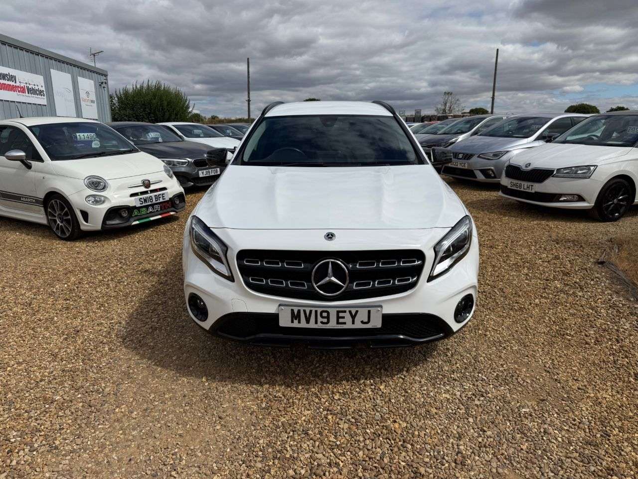 A 2019 MERCEDES-BENZ GLA 1.6 GLA180 Urban Edition SUV 5dr Petrol Manual Euro 6 (s/s) (122 ps) A 2019 MERCEDES-BENZ GLA 1.6 GLA180 Urban Edition SUV 5dr Petrol Manual Euro 6 (s/s) (122 ps)