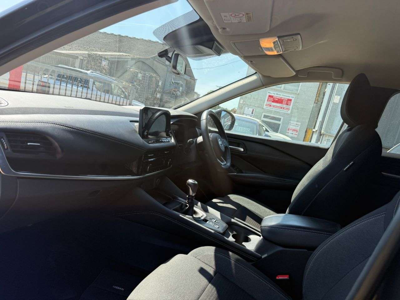 A 2022 NISSAN QASHQAI 1.3 DIG-T MHEV N-Connecta SUV 5dr Petrol Hybrid Manual Euro 6 (s/s) (140 ps A 2022 NISSAN QASHQAI 1.3 DIG-T MHEV N-Connecta SUV 5dr Petrol Hybrid Manual Euro 6 (s/s) (140 ps