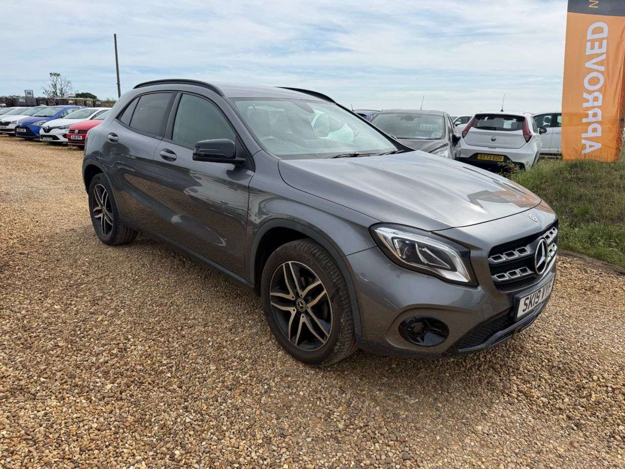 A 2019 MERCEDES-BENZ GLA 1.6 GLA180 Urban Edition SUV 5dr Petrol 7G-DCT Euro 6 (s/s) (122 ps) A 2019 MERCEDES-BENZ GLA 1.6 GLA180 Urban Edition SUV 5dr Petrol 7G-DCT Euro 6 (s/s) (122 ps)