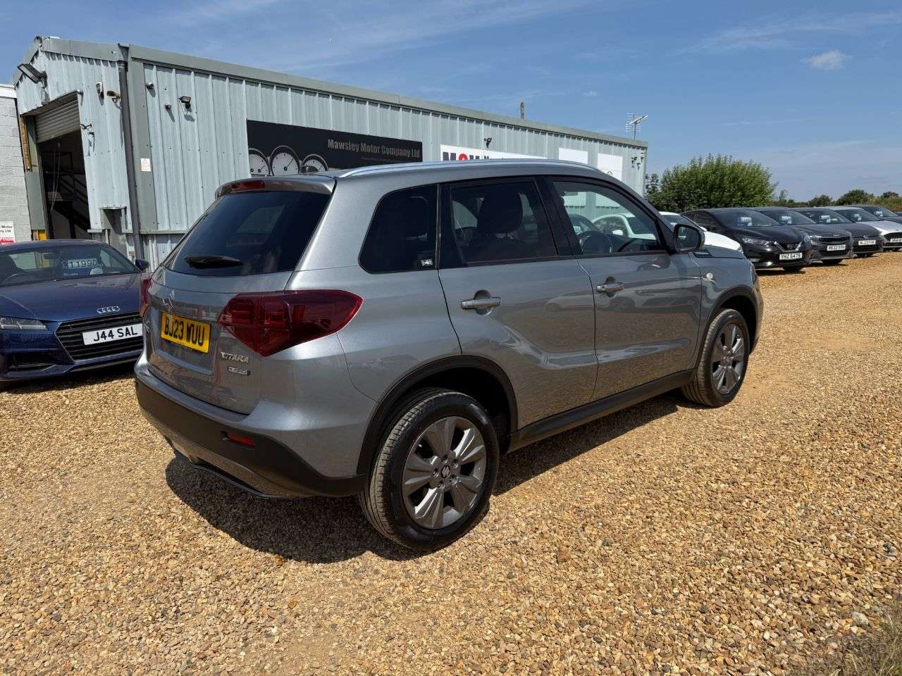 A 2023 SUZUKI VITARA 1.4 Boosterjet MHEV SZ-T SUV 5dr Petrol Hybrid Manual Euro 6 (s/s) (129 ps) A 2023 SUZUKI VITARA 1.4 Boosterjet MHEV SZ-T SUV 5dr Petrol Hybrid Manual Euro 6 (s/s) (129 ps)