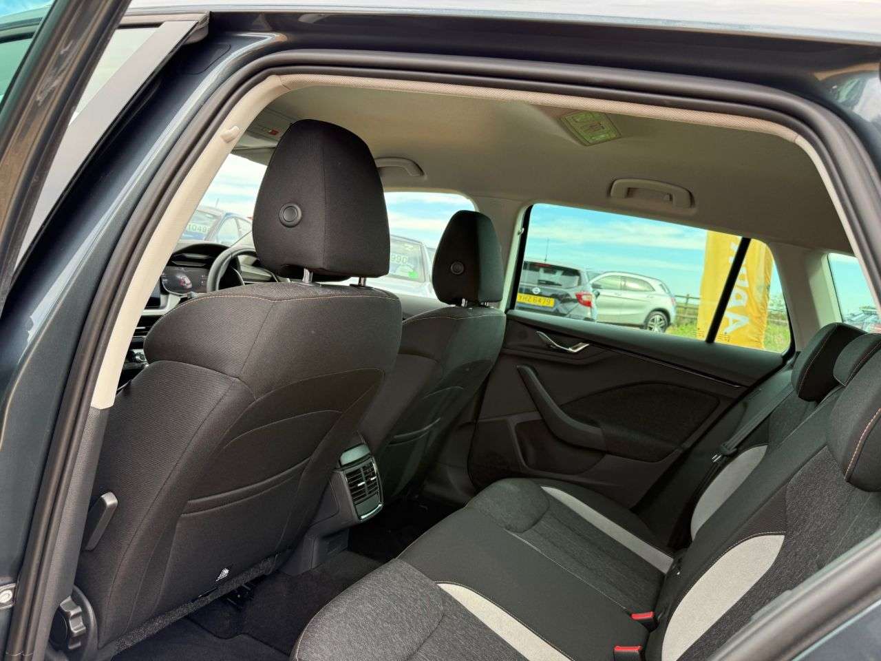 2021 SKODA KAMIQ 2021 SKODA KAMIQ