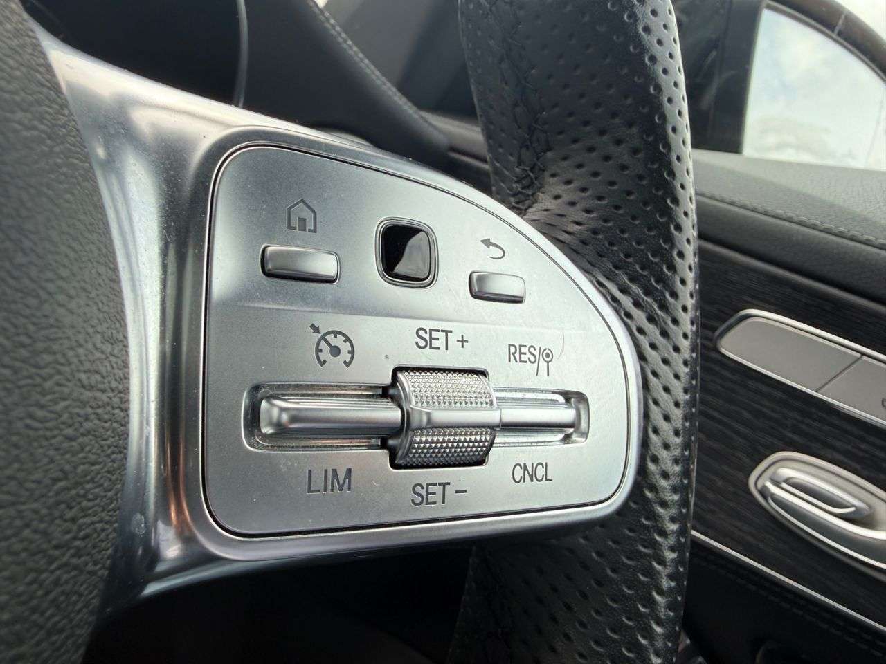 2023 MERCEDES-BENZ C CLASS 2023 MERCEDES-BENZ C CLASS