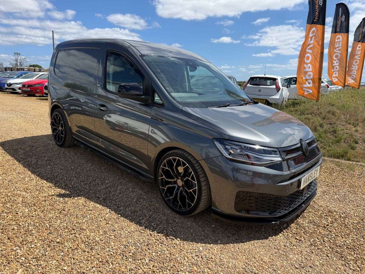 A 2023 VOLKSWAGEN CADDY 2.0 TDI C20 Commerce Pro Panel Van 5dr Diesel DSG SWB Euro 6 (s/s) (122 ps) A 2023 VOLKSWAGEN CADDY 2.0 TDI C20 Commerce Pro Panel Van 5dr Diesel DSG SWB Euro 6 (s/s) (122 ps)