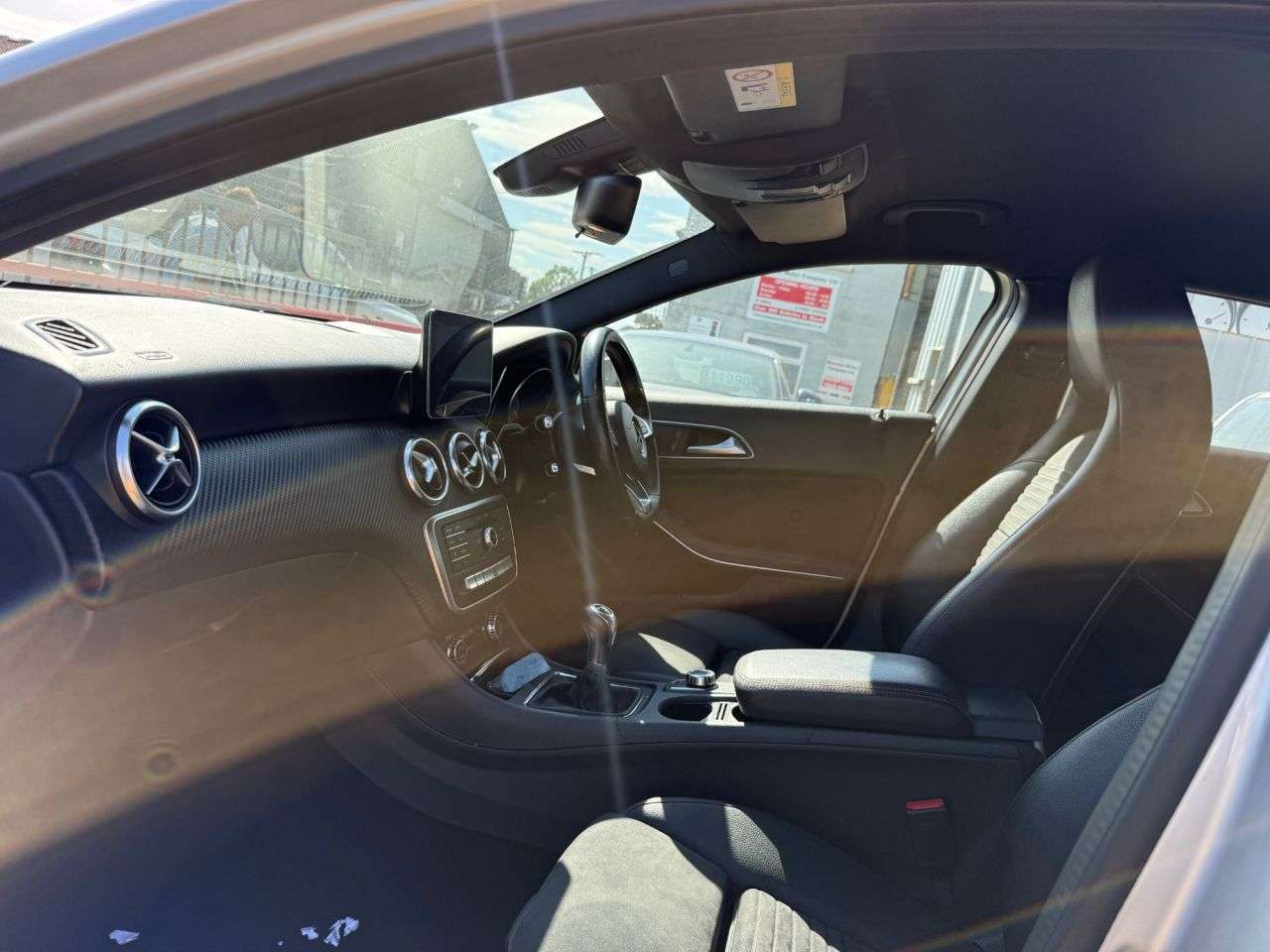 A 2017 MERCEDES-BENZ A CLASS 2.1 A200d AMG Line Hatchback 5dr Diesel Manual Euro 6 (s/s) (136 ps) A 2017 MERCEDES-BENZ A CLASS 2.1 A200d AMG Line Hatchback 5dr Diesel Manual Euro 6 (s/s) (136 ps)