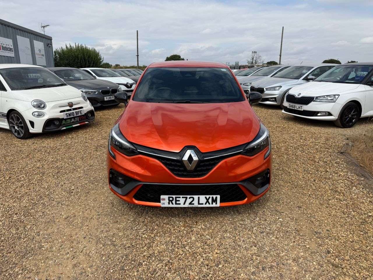 A 2022 RENAULT CLIO 1.0 TCe RS Line Hatchback 5dr Petrol Manual Euro 6 (s/s) (90 ps) A 2022 RENAULT CLIO 1.0 TCe RS Line Hatchback 5dr Petrol Manual Euro 6 (s/s) (90 ps)