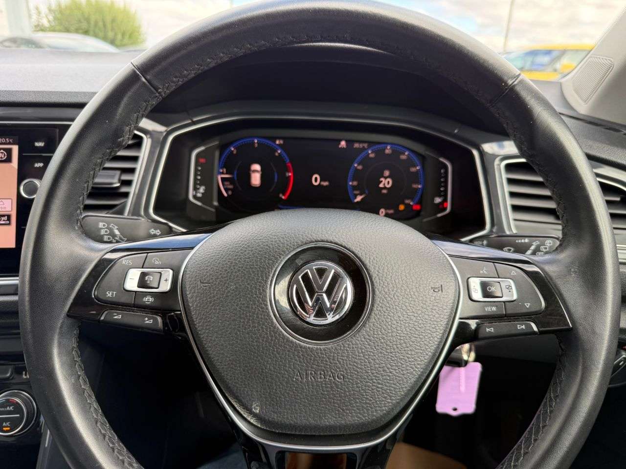 2018 VOLKSWAGEN T-ROC 2018 VOLKSWAGEN T-ROC