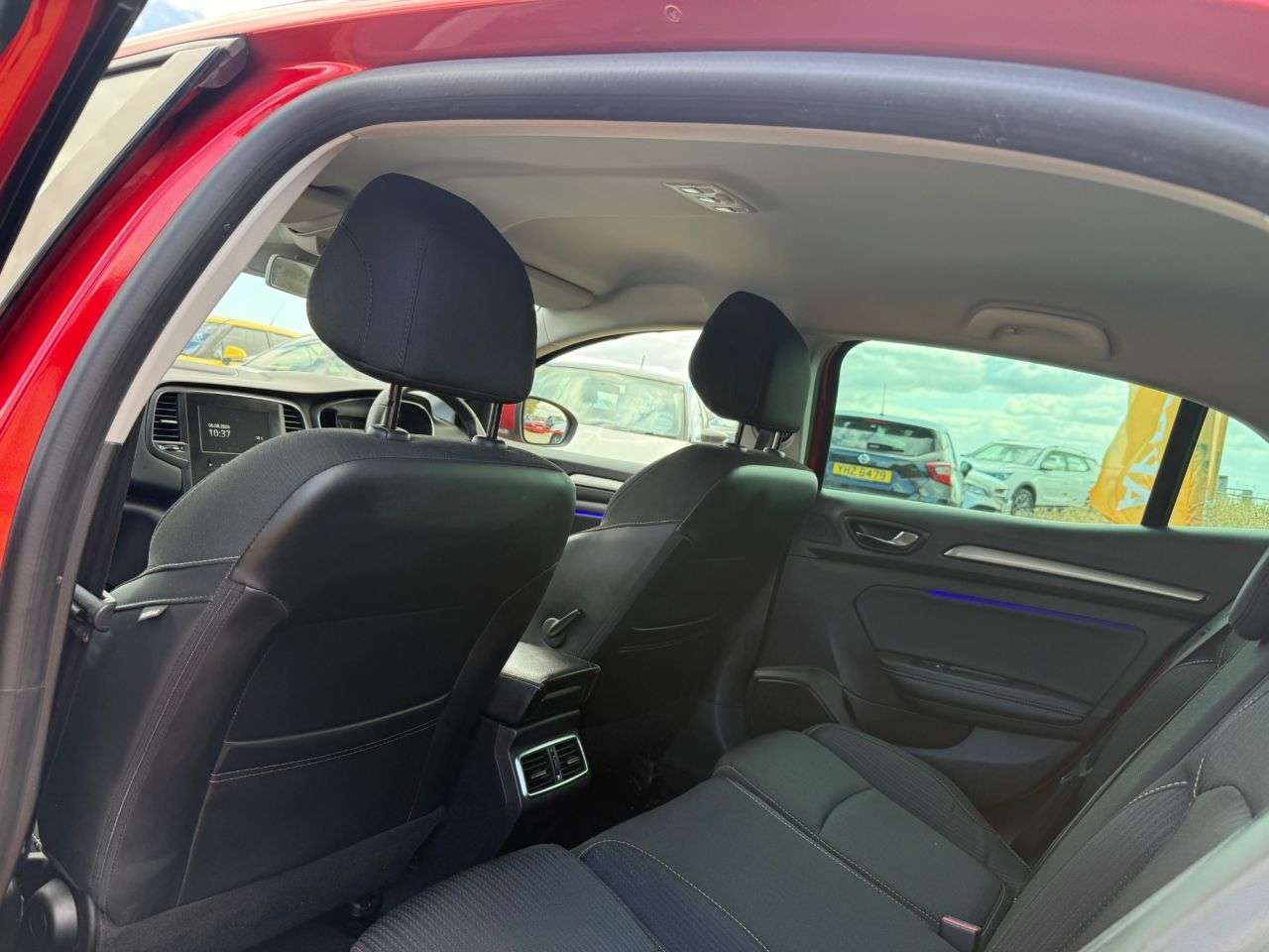2019 RENAULT MEGANE 2019 RENAULT MEGANE