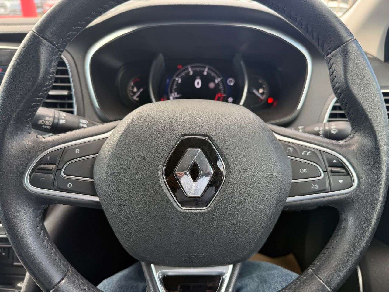 2019 RENAULT MEGANE 2019 RENAULT MEGANE