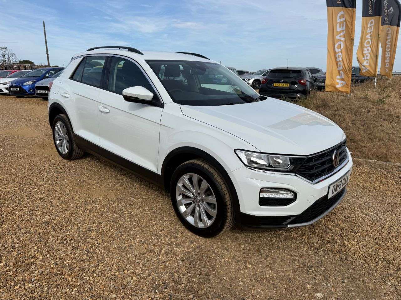 2019 VOLKSWAGEN T-ROC 2019 VOLKSWAGEN T-ROC