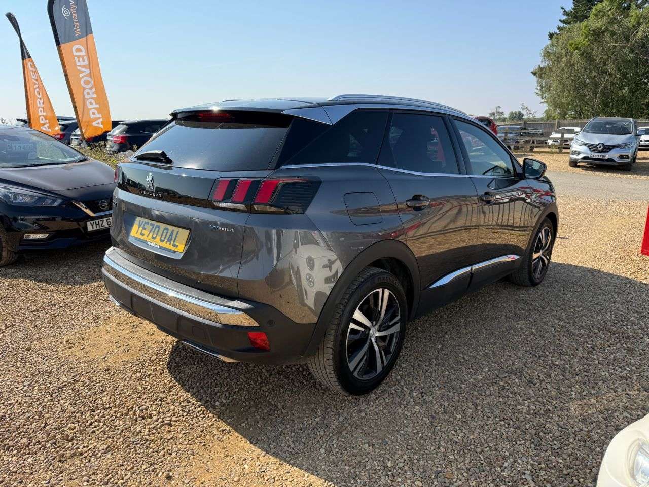 A 2020 PEUGEOT 3008 1.6 13.2kWh GT Line SUV 5dr Petrol Plug-in Hybrid e-EAT 4WD Euro 6 (s/s) (3 A 2020 PEUGEOT 3008 1.6 13.2kWh GT Line SUV 5dr Petrol Plug-in Hybrid e-EAT 4WD Euro 6 (s/s) (3