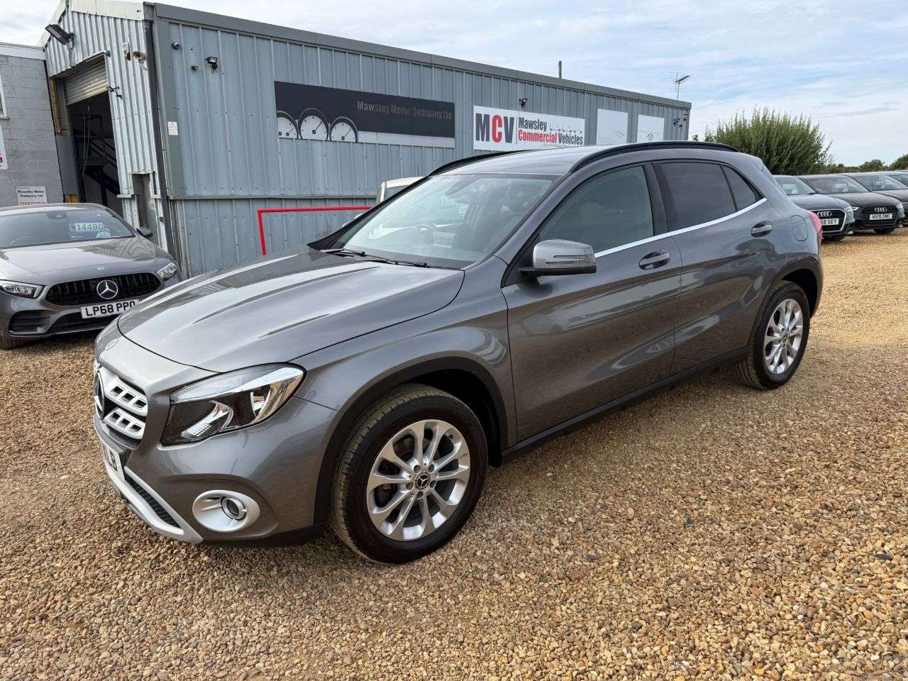 A 2018 MERCEDES-BENZ GLA 1.6 GLA200 SE SUV 5dr Petrol Manual Euro 6 (s/s) (156 ps) A 2018 MERCEDES-BENZ GLA 1.6 GLA200 SE SUV 5dr Petrol Manual Euro 6 (s/s) (156 ps)