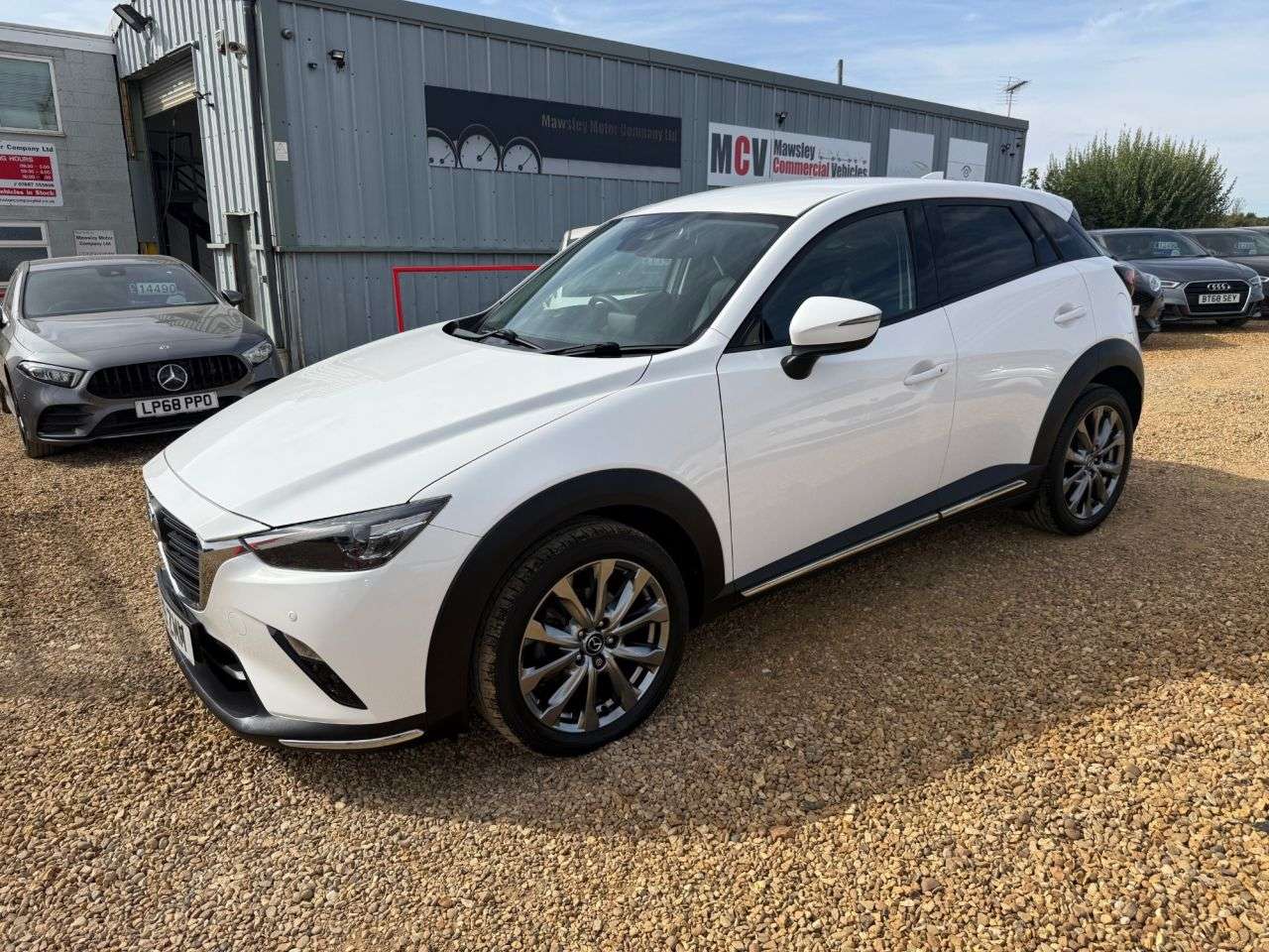 A 2019 MAZDA CX-3 2.0 SKYACTIV-G Sport Nav+ SUV 5dr Petrol Manual Euro 6 (s/s) (121 ps) A 2019 MAZDA CX-3 2.0 SKYACTIV-G Sport Nav+ SUV 5dr Petrol Manual Euro 6 (s/s) (121 ps)