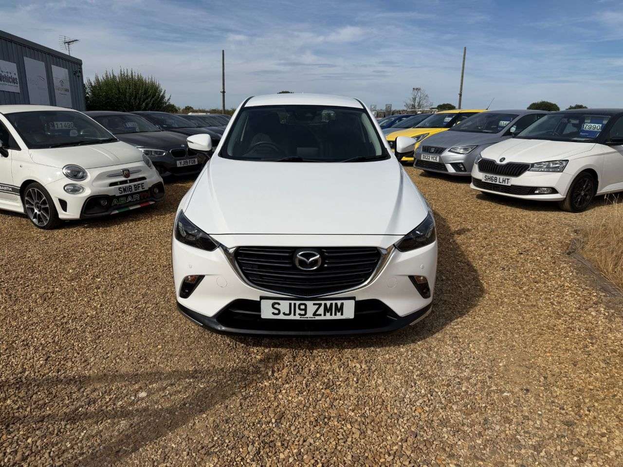 A 2019 MAZDA CX-3 2.0 SKYACTIV-G Sport Nav+ SUV 5dr Petrol Manual Euro 6 (s/s) (121 ps) A 2019 MAZDA CX-3 2.0 SKYACTIV-G Sport Nav+ SUV 5dr Petrol Manual Euro 6 (s/s) (121 ps)