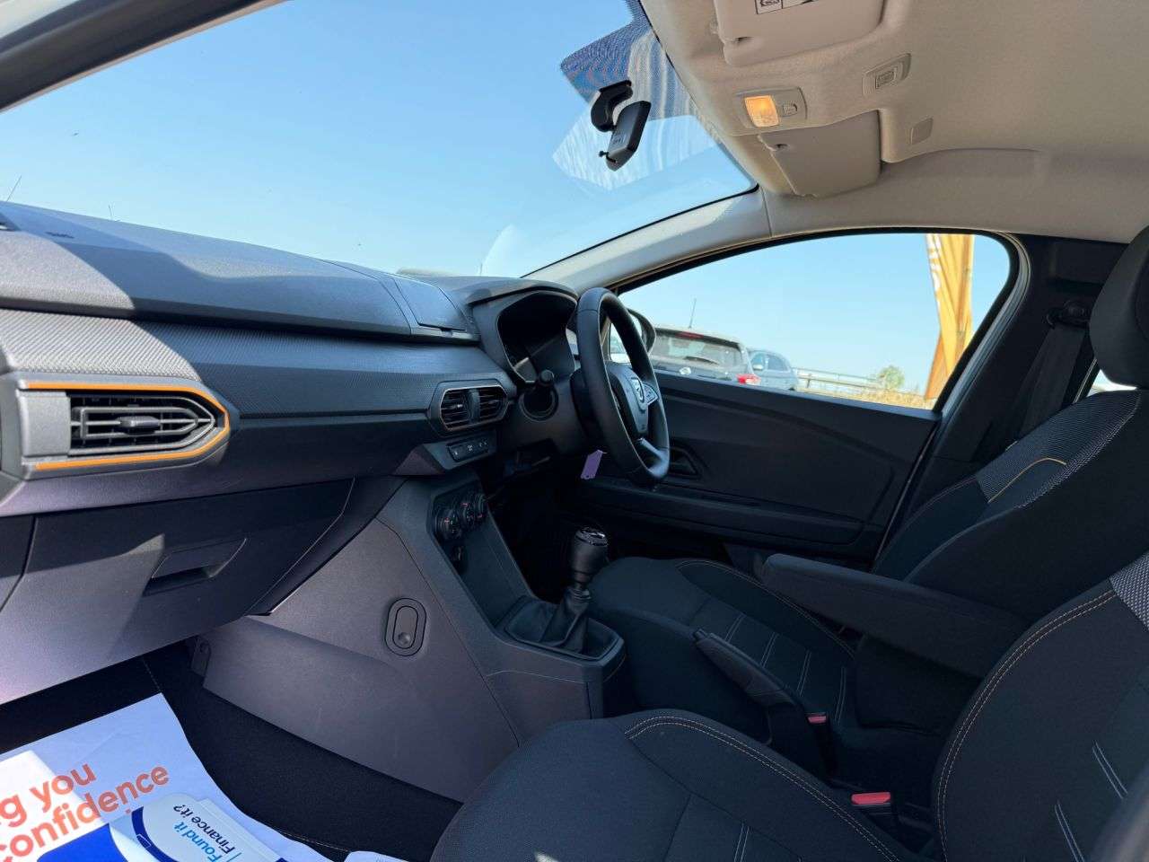 A 2022 DACIA SANDERO STEPWAY 1.0 TCe Essential Hatchback 5dr Petrol Manual Euro 6 (s/s) (90 ps) A 2022 DACIA SANDERO STEPWAY 1.0 TCe Essential Hatchback 5dr Petrol Manual Euro 6 (s/s) (90 ps)