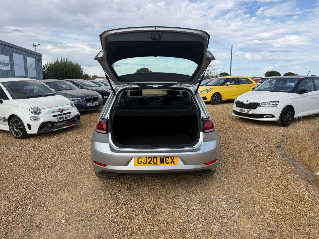2020 VOLKSWAGEN GOLF 2020 VOLKSWAGEN GOLF