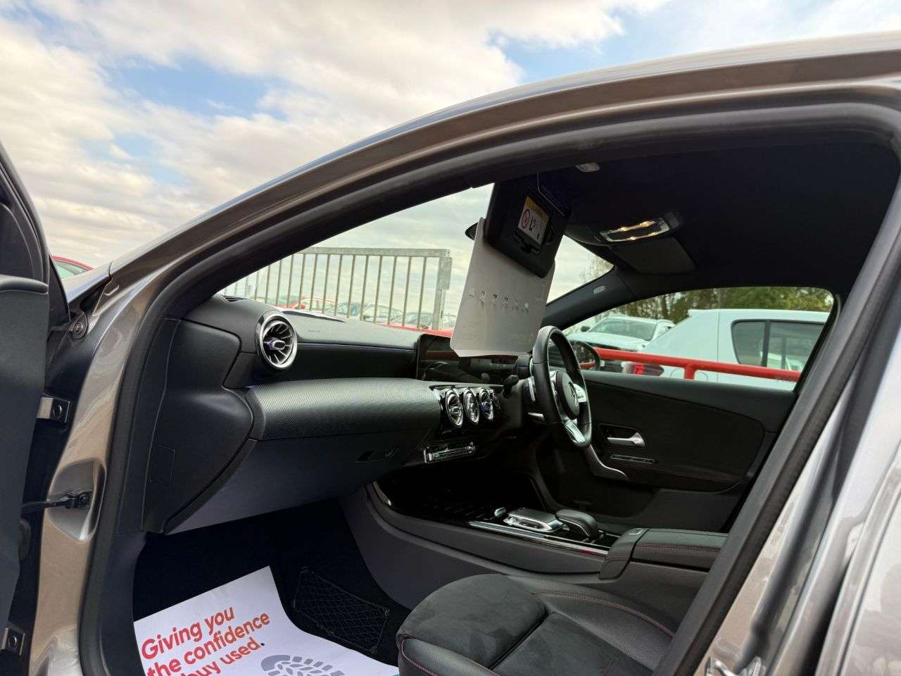 A 2018 MERCEDES-BENZ A CLASS 1.3 A180 AMG Line (Premium) Hatchback 5dr Petrol 7G-DCT Euro 6 (s/s) (136 p A 2018 MERCEDES-BENZ A CLASS 1.3 A180 AMG Line (Premium) Hatchback 5dr Petrol 7G-DCT Euro 6 (s/s) (136 p