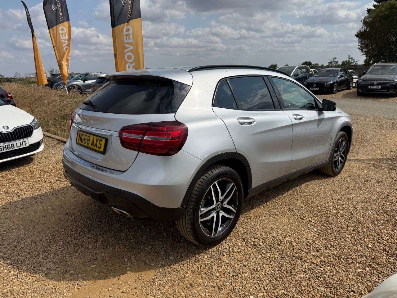 A 2018 MERCEDES-BENZ GLA 1.6 GLA180 Urban Edition SUV 5dr Petrol 7G-DCT Euro 6 (s/s) (122 ps) A 2018 MERCEDES-BENZ GLA 1.6 GLA180 Urban Edition SUV 5dr Petrol 7G-DCT Euro 6 (s/s) (122 ps)