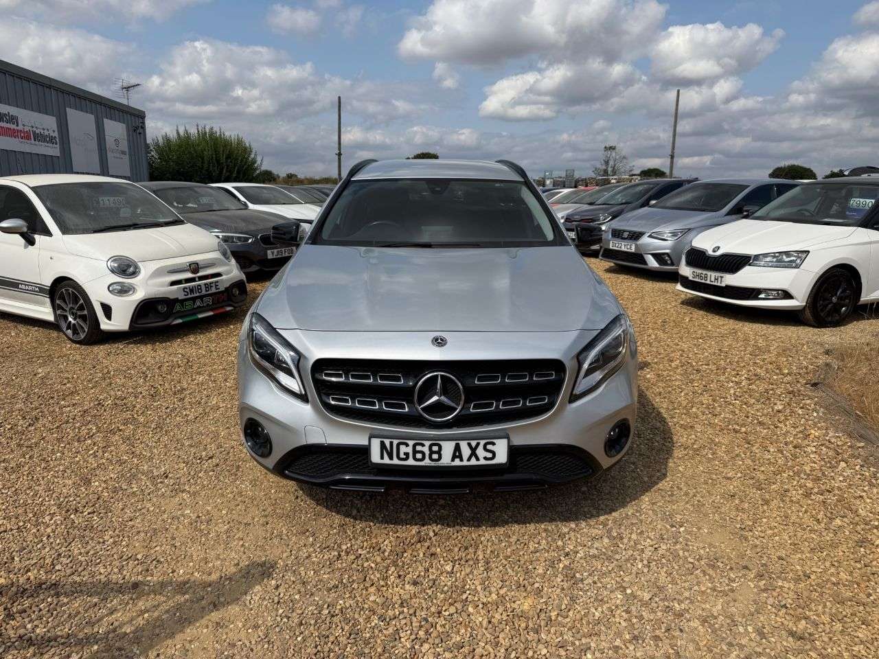 A 2018 MERCEDES-BENZ GLA 1.6 GLA180 Urban Edition SUV 5dr Petrol 7G-DCT Euro 6 (s/s) (122 ps) A 2018 MERCEDES-BENZ GLA 1.6 GLA180 Urban Edition SUV 5dr Petrol 7G-DCT Euro 6 (s/s) (122 ps)
