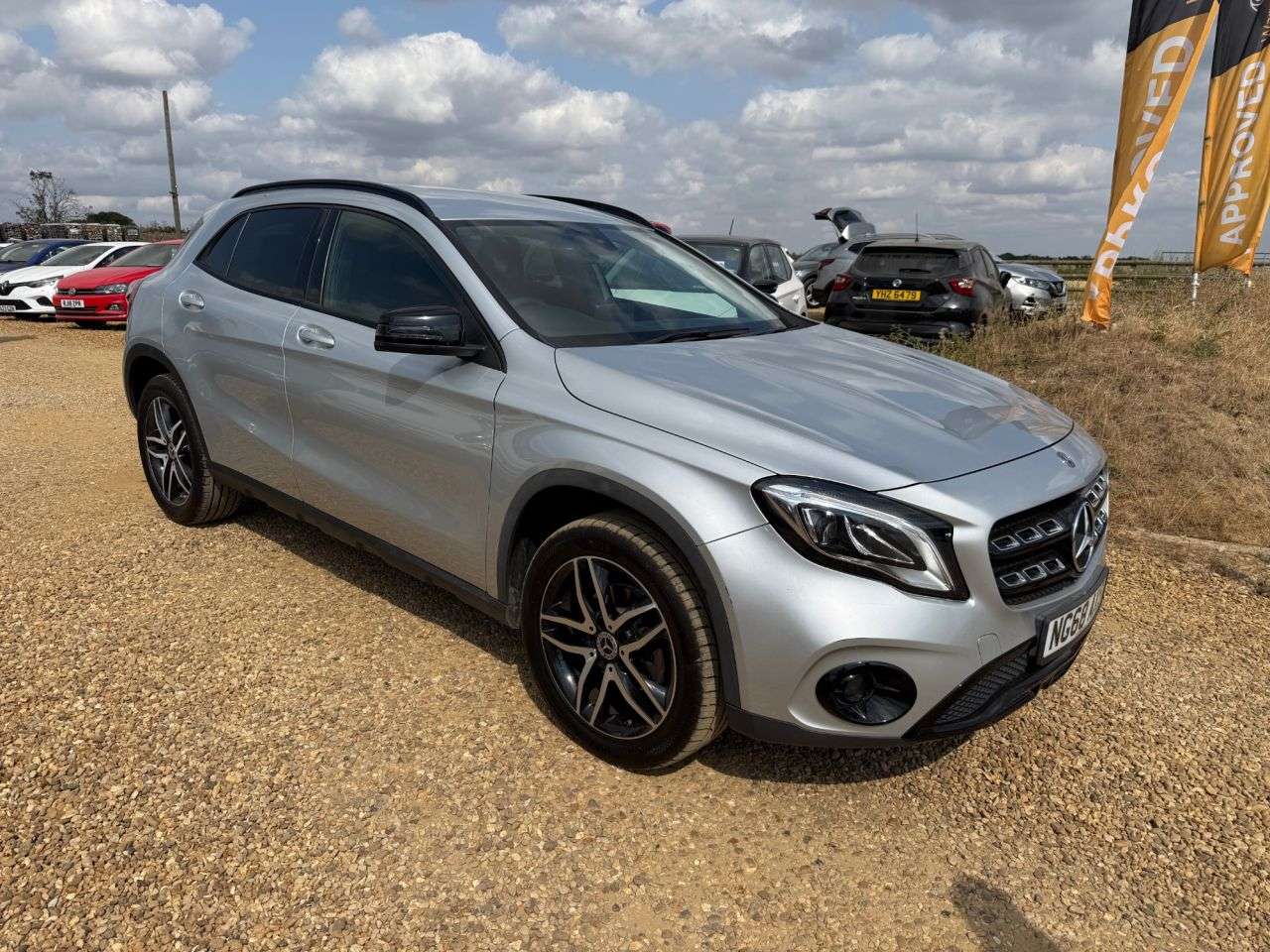 A 2018 MERCEDES-BENZ GLA 1.6 GLA180 Urban Edition SUV 5dr Petrol 7G-DCT Euro 6 (s/s) (122 ps) A 2018 MERCEDES-BENZ GLA 1.6 GLA180 Urban Edition SUV 5dr Petrol 7G-DCT Euro 6 (s/s) (122 ps)