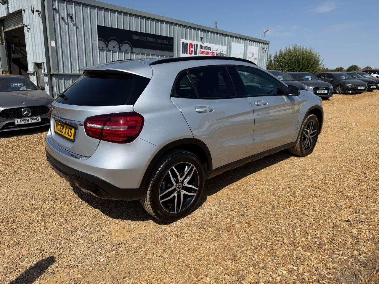 A 2018 MERCEDES-BENZ GLA 1.6 GLA180 Urban Edition SUV 5dr Petrol 7G-DCT Euro 6 (s/s) (122 ps) A 2018 MERCEDES-BENZ GLA 1.6 GLA180 Urban Edition SUV 5dr Petrol 7G-DCT Euro 6 (s/s) (122 ps)